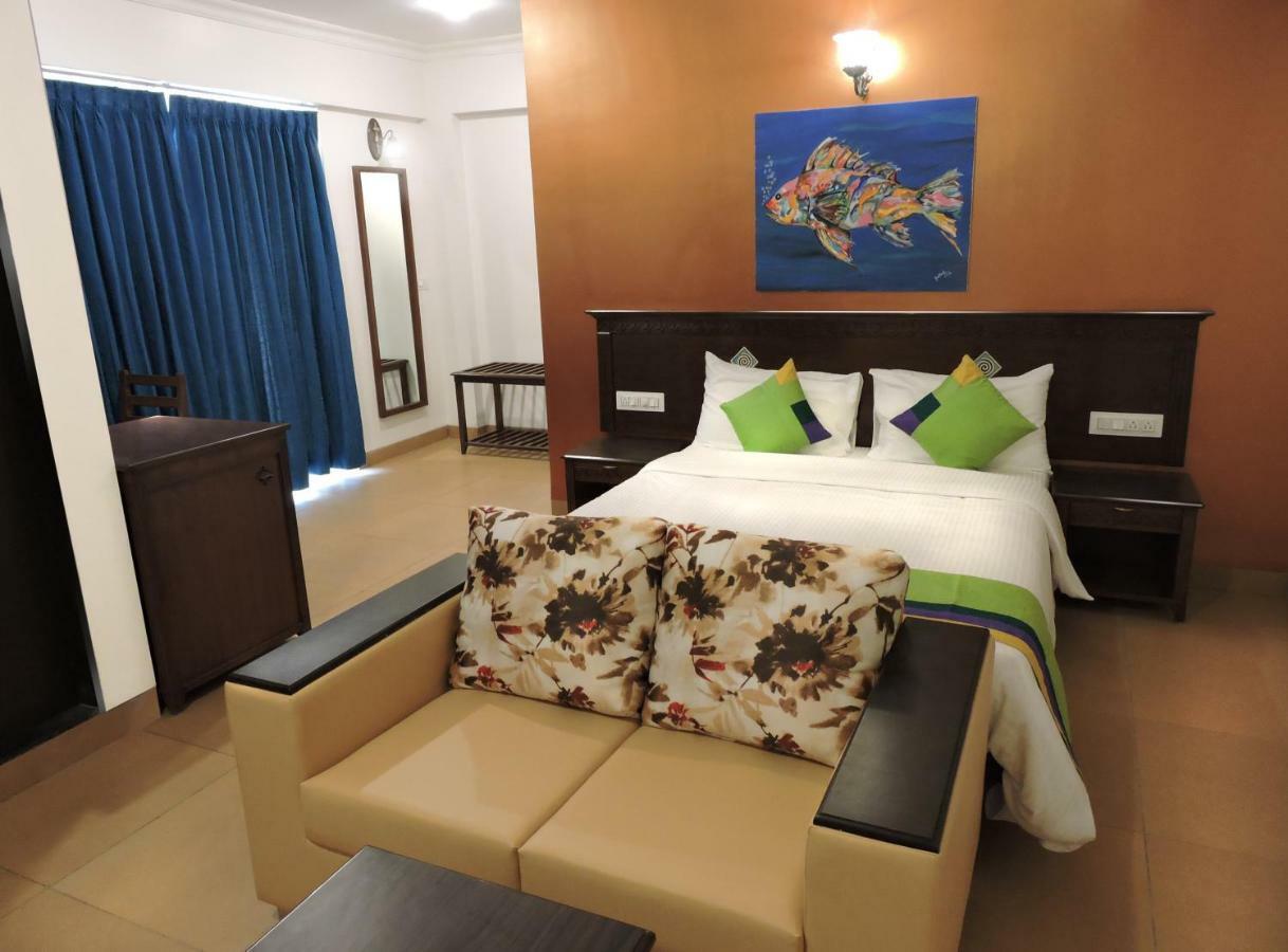 Treebo Premium Dona Eliza, 700 Metres From Calangute Beach Экстерьер фото