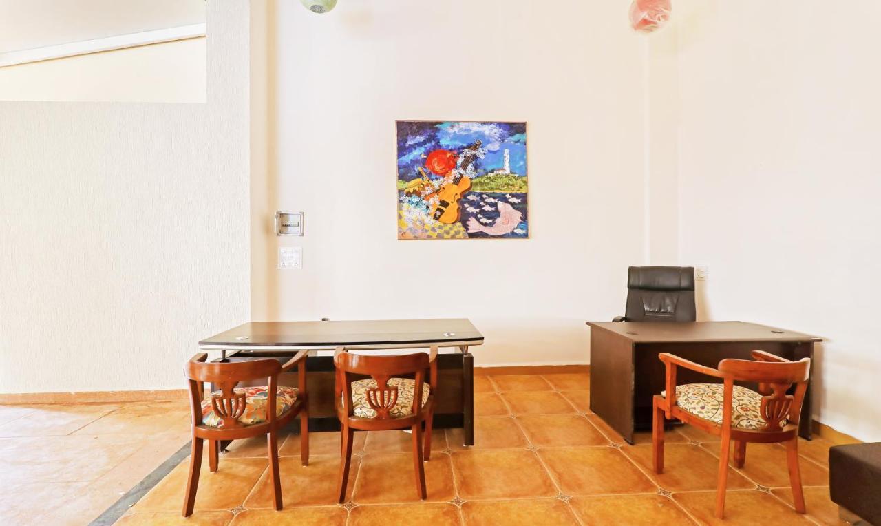 Treebo Premium Dona Eliza, 700 Metres From Calangute Beach Экстерьер фото